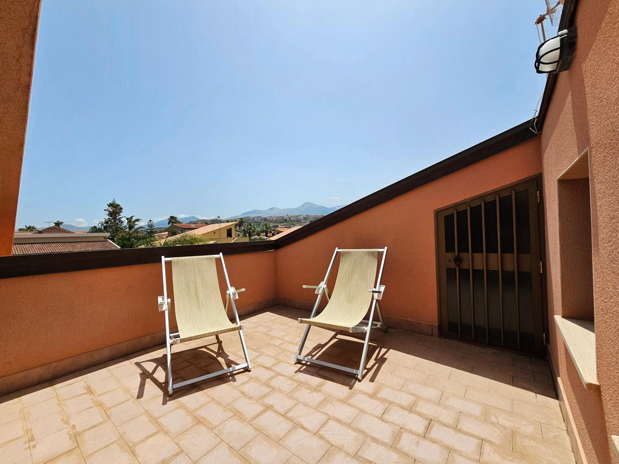 Costa Mediterranea Holiday Homes 캄포펠리체 디 로첼라 객실 사진